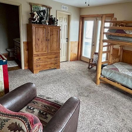 Smoky Mountain Retreat With Hot Tub, Arcade Games Villa Pigeon Forge Eksteriør bilde