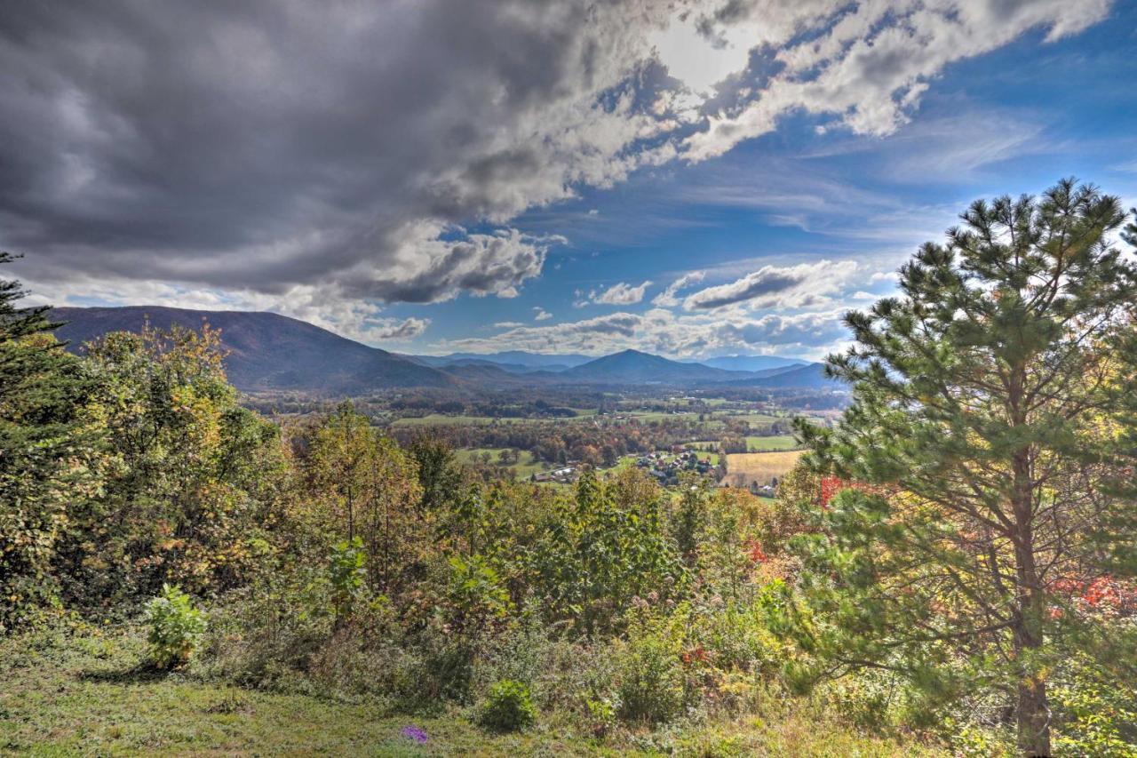 Smoky Mountain Retreat With Hot Tub, Arcade Games Villa Pigeon Forge Eksteriør bilde