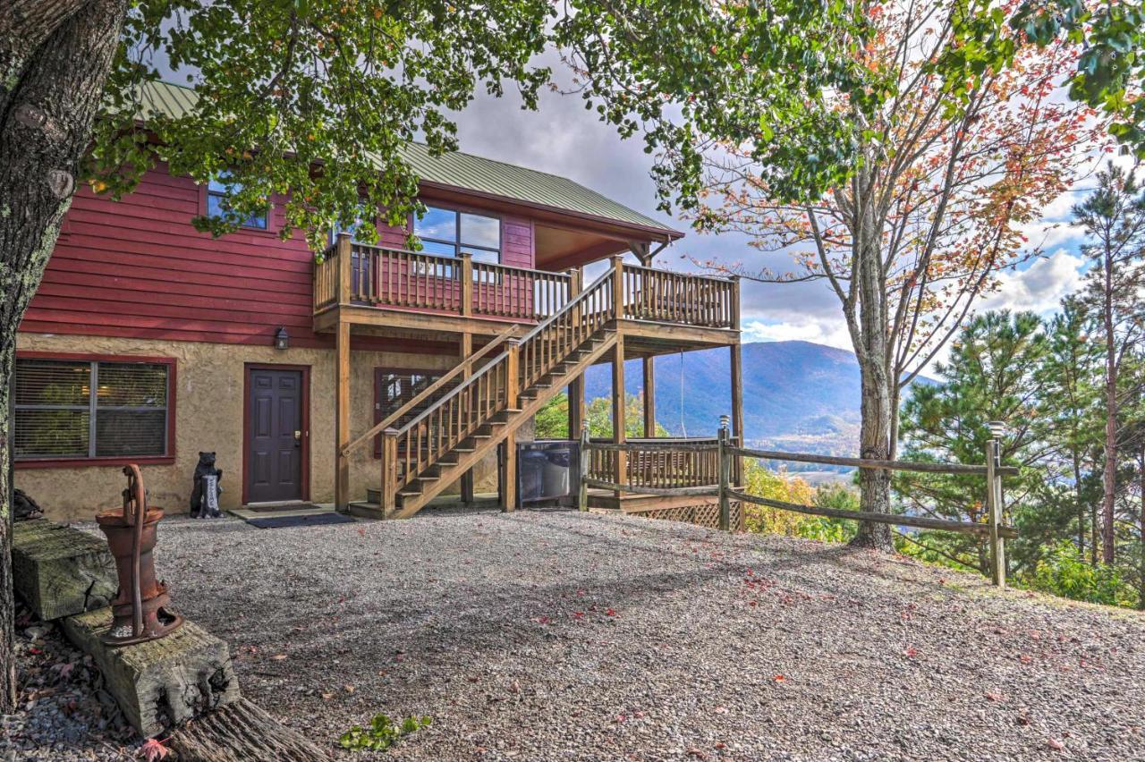 Smoky Mountain Retreat With Hot Tub, Arcade Games Villa Pigeon Forge Eksteriør bilde