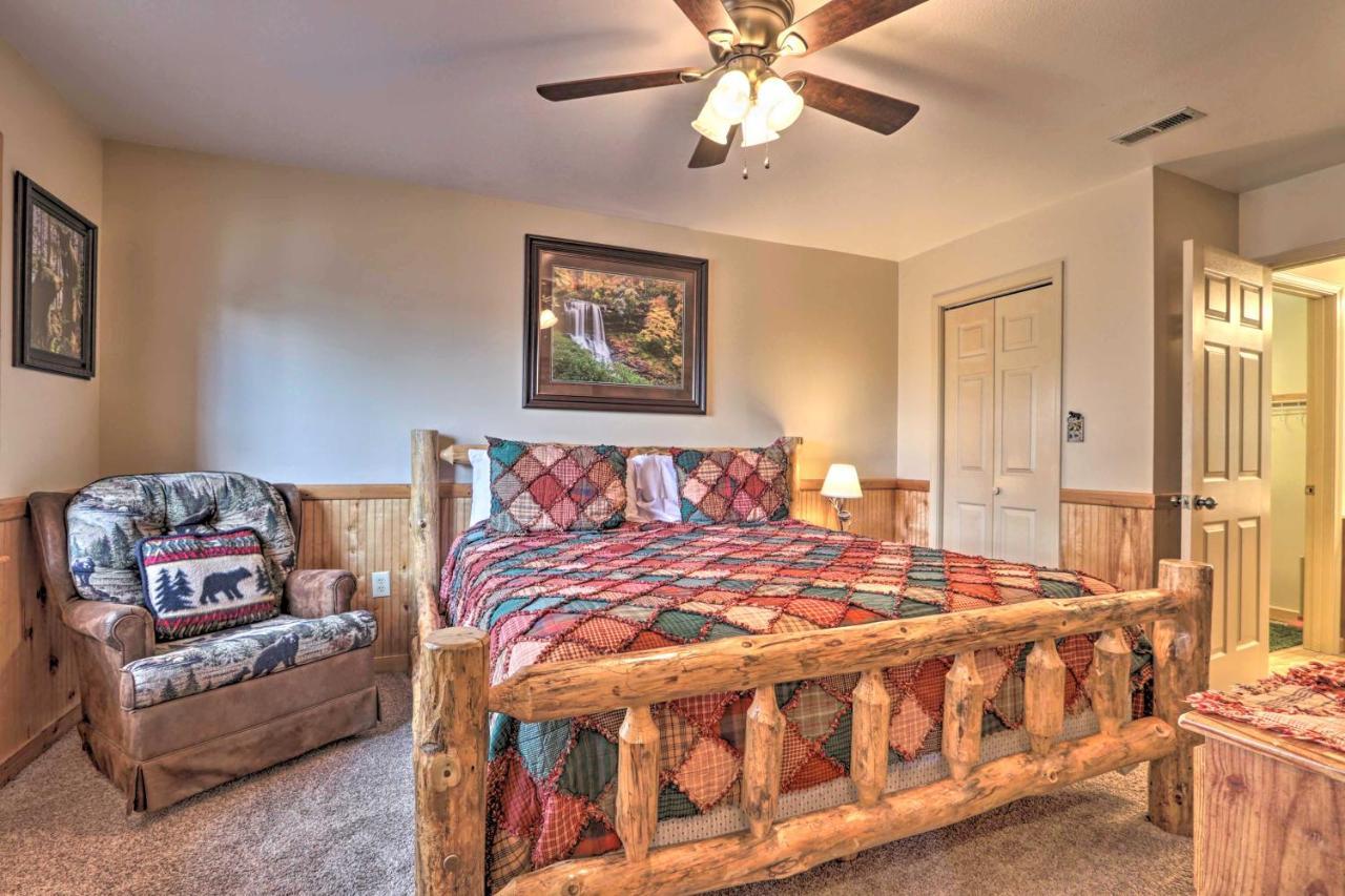 Smoky Mountain Retreat With Hot Tub, Arcade Games Villa Pigeon Forge Eksteriør bilde