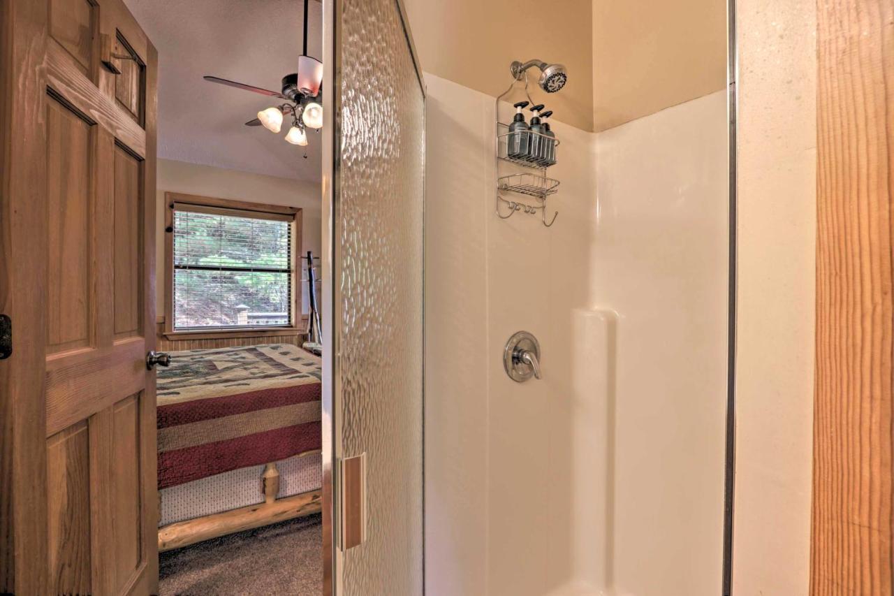Smoky Mountain Retreat With Hot Tub, Arcade Games Villa Pigeon Forge Eksteriør bilde